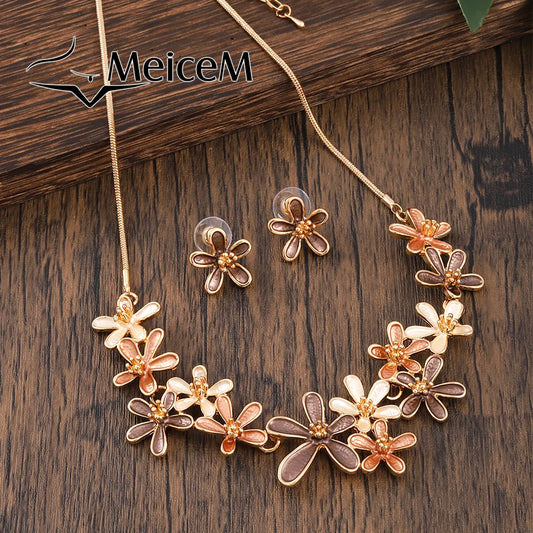 New in Flower Retro Necklaces Earrings Sets Neck Jewelry Chokers Aesthetic Metal Accessories Beauty Female Necklaces for Women